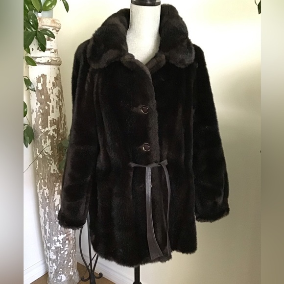 Tissavel of France Jackets & Blazers - TISSAVEL FRANCE FAUX FUR COAT